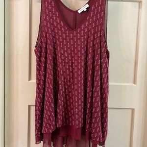 Grace & Lace maroon pattern tank size medium